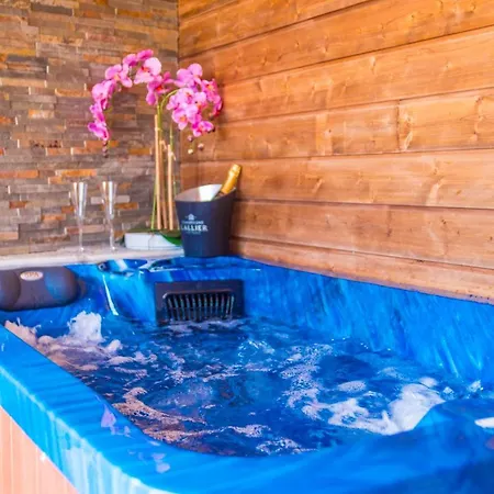 Appartement Les Flots Bleus Face A La Au Pied Du Massif De L'esterel
