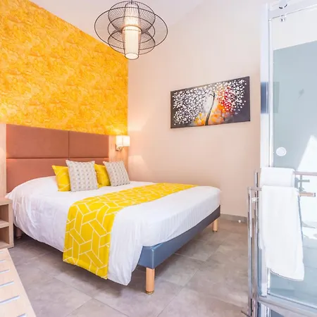 Appartement Les Flots Bleus Face A La Au Pied Du Massif De L'esterel